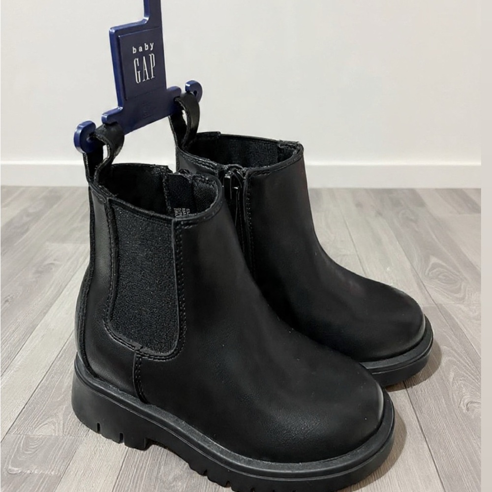 GAP Kids Black Ankle Boots